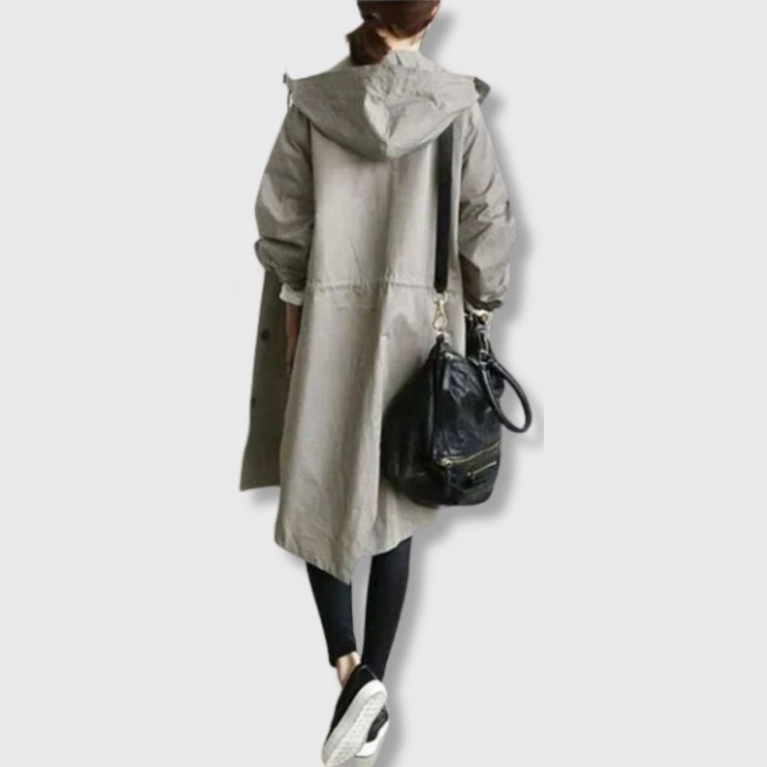 Mirla | Klassisk Trenchcoat med Modern Elegans-Eva Jonsson