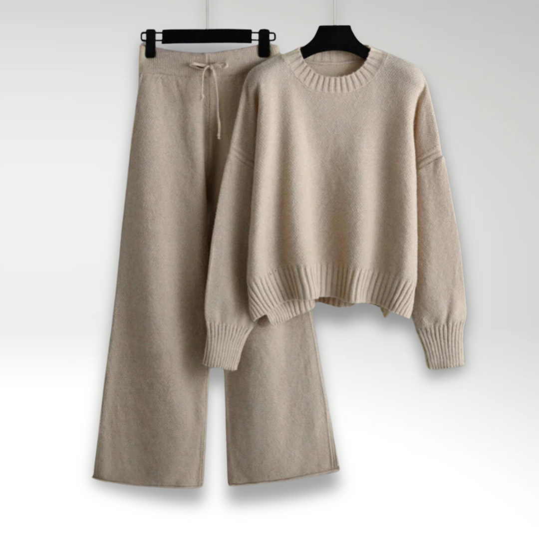 Mirla | Lyxig Tricot Outfit med Dragsko-Eva Jonsson