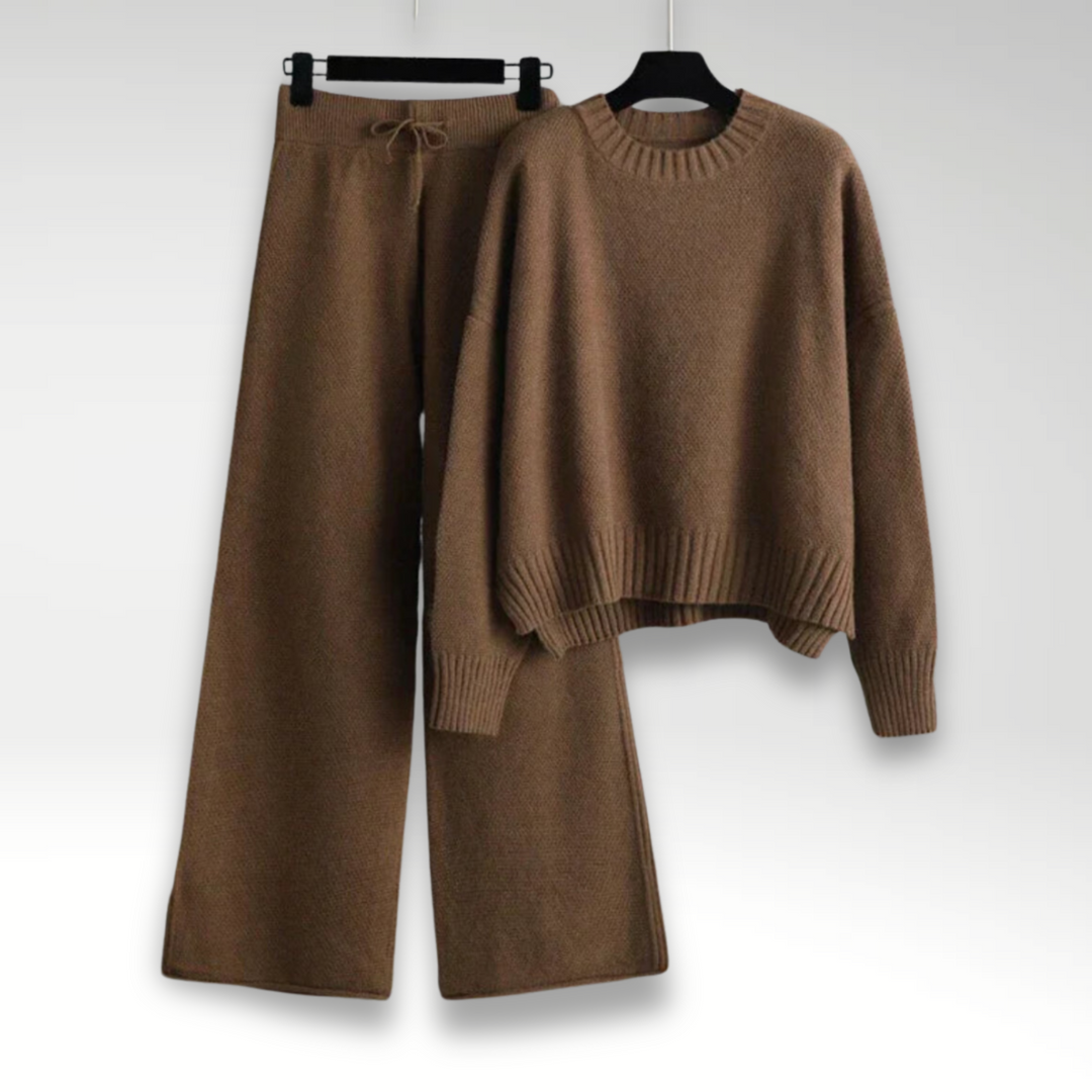 Mirla | Lyxig Tricot Outfit med Dragsko-Eva Jonsson
