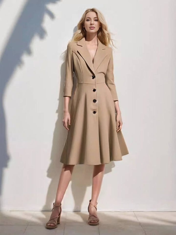 Mirla | Mid-Längd Kappa I Ull A-Linje Knappar Reverse Krage Långa Ärmar Damer Elegant Casual Casual Väst-Eva Jonsson