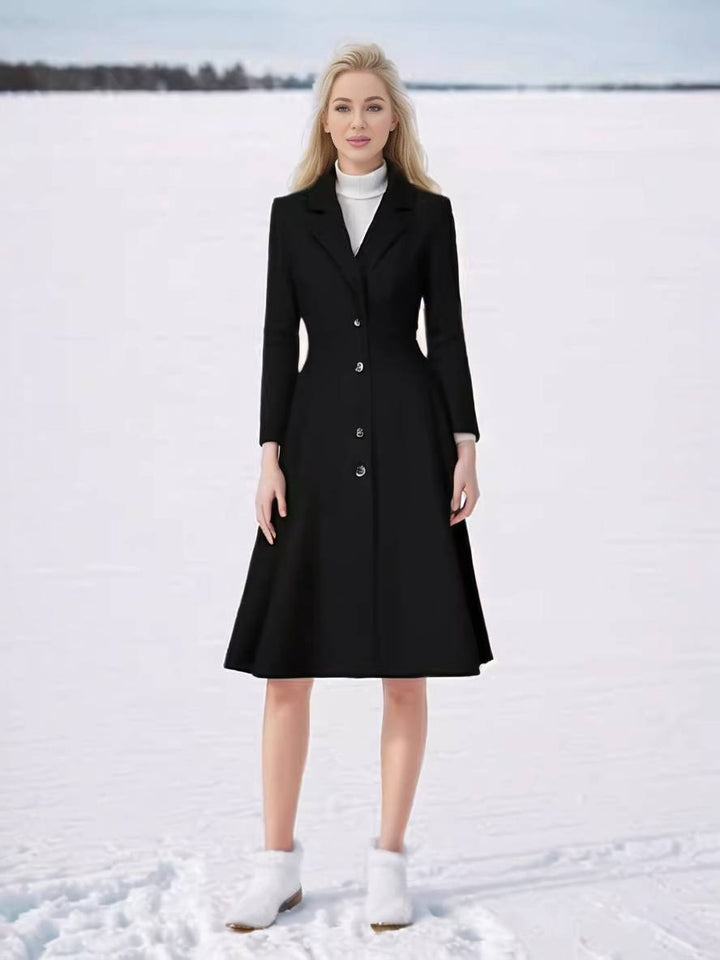 Mirla | Mid-Längd Kappa I Ull A-Linje Knappar Reverse Krage Långa Ärmar Damer Elegant Casual Casual Väst-Eva Jonsson