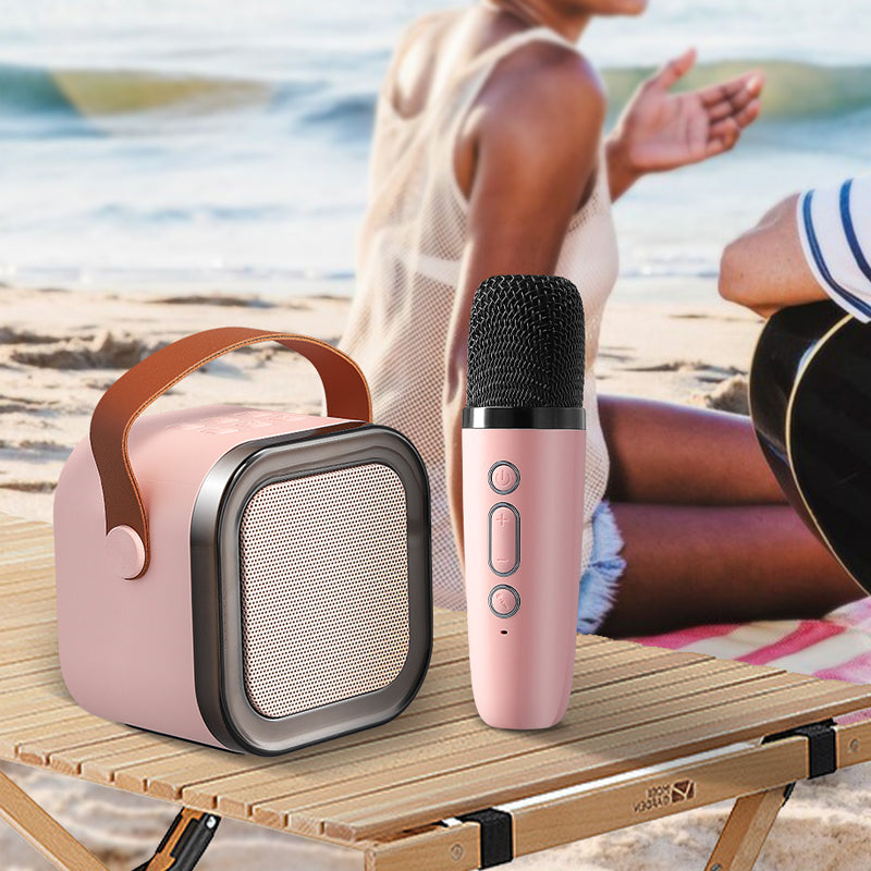 Eva Jonsson | Mini Karaoke Maskin för Barn med Trådlösa Mikrofoner-Eva Jonsson