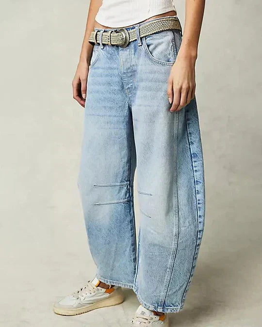 Mirla | Mittelhöga rörjeans för kvinnor-Eva Jonsson