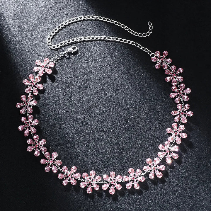 Mirla | Mode Pink Crystal Flowers Choker Necklace Statement Accessories Mode Frauen Rhinestone Collar Necklace Schlüsselbein Smycken Ins-Eva Jonsson