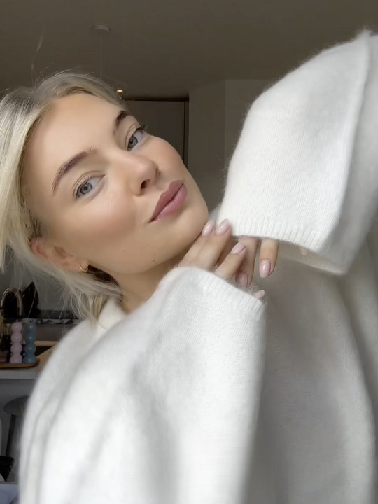 Mirla | Mysig Mjuk Mohairstickad Tröja-Eva Jonsson