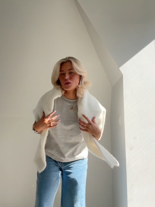 Mirla | Mysig Mjuk Mohairstickad Tröja-Eva Jonsson