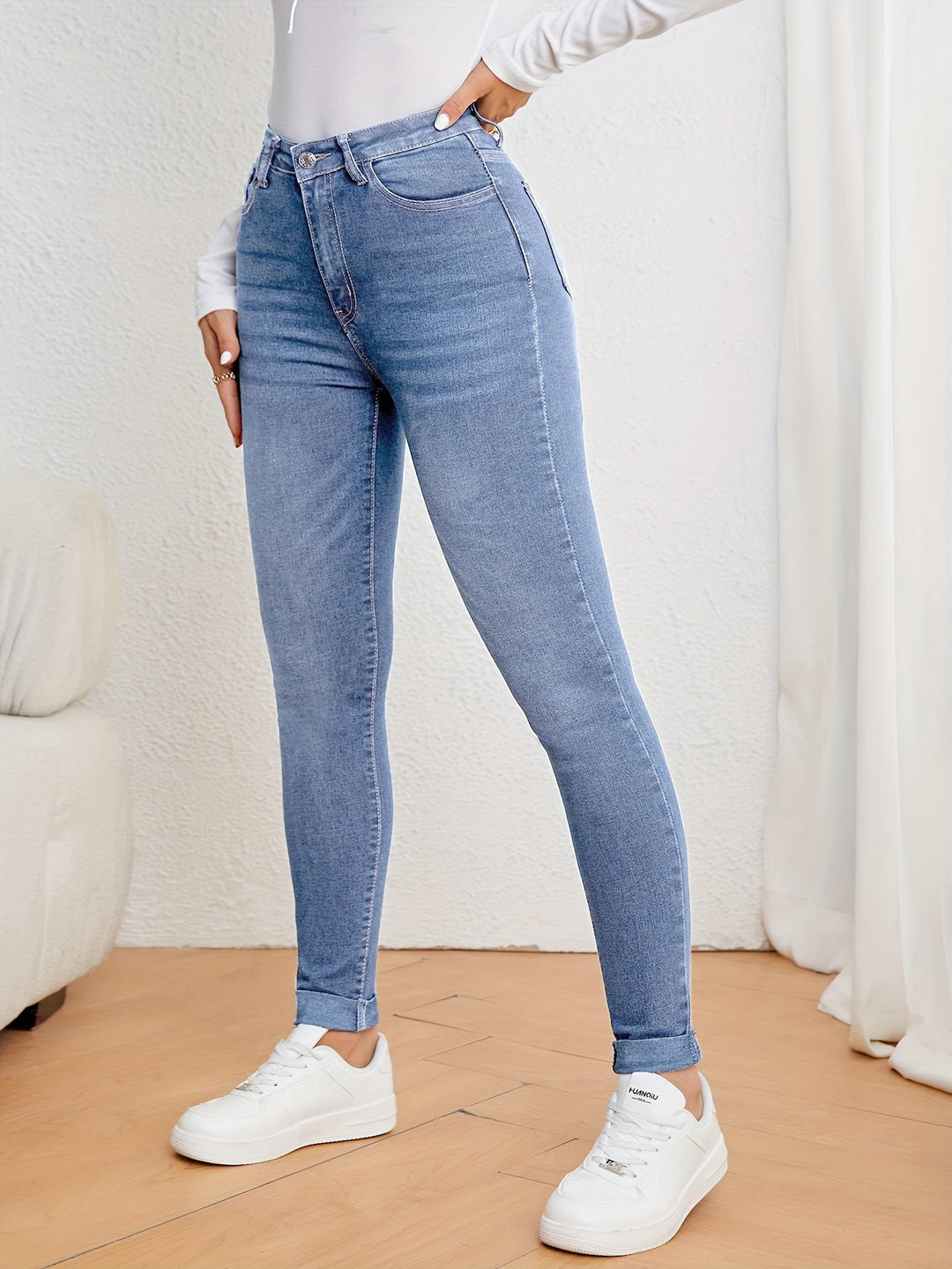 Mirla | Olivgröna High Waist Slim Fit Jeans med Stretch Denim-Eva Jonsson