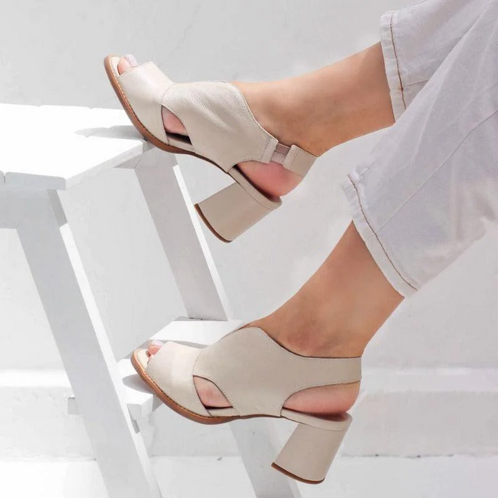 Mirla | Oöverträffad hållbarhet och tidlös elegans i dam-sandaler av äkta läder-Eva Jonsson