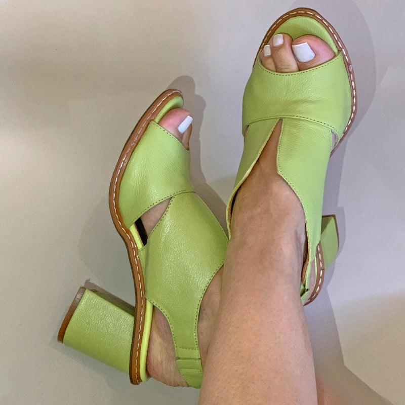 Mirla | Oöverträffad hållbarhet och tidlös elegans i dam-sandaler av äkta läder-Eva Jonsson