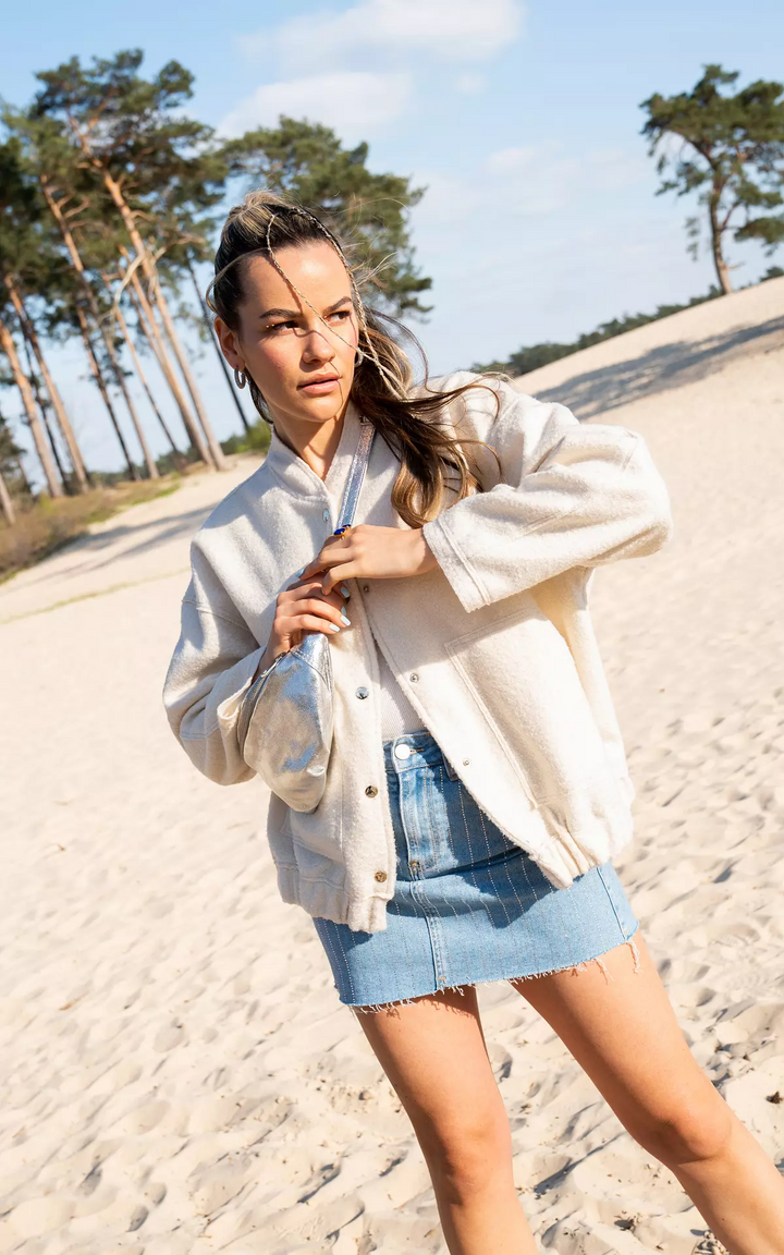 Mirla | Oversized Bomberjacka för Damer-Eva Jonsson