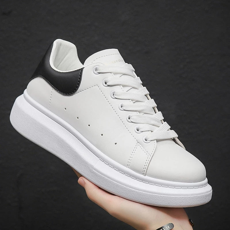 Mirla | Plattform Sneakers med Tjock Sula-Eva Jonsson