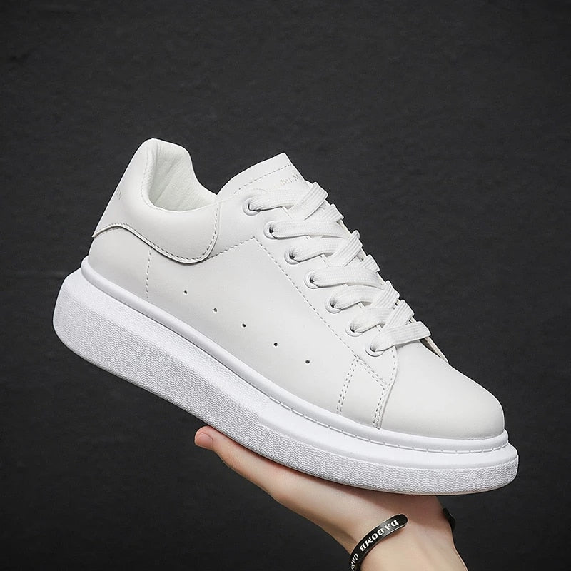 Mirla | Plattform Sneakers med Tjock Sula-Eva Jonsson