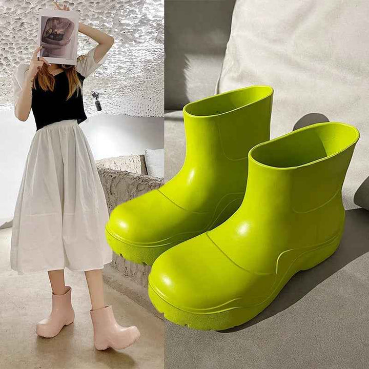 Mirla | Regnhalboots - Rutschsäker Design för Kvinnors Komfort-Eva Jonsson