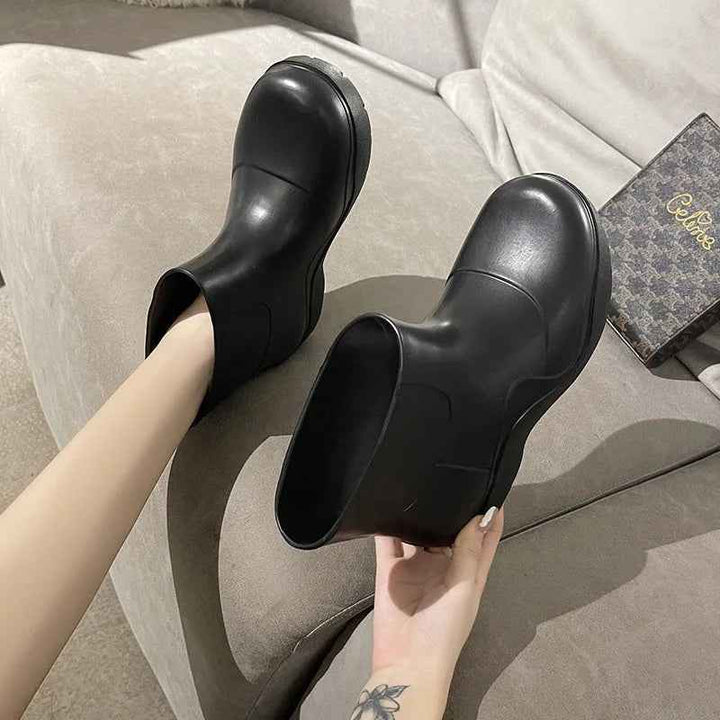 Mirla | Regnhalboots - Rutschsäker Design för Kvinnors Komfort-Eva Jonsson