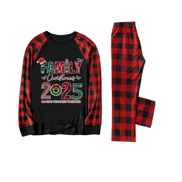 Eva Jonsson | Röda och Svarta Rutiga Julpyjamas med Julsemestertext-Eva Jonsson