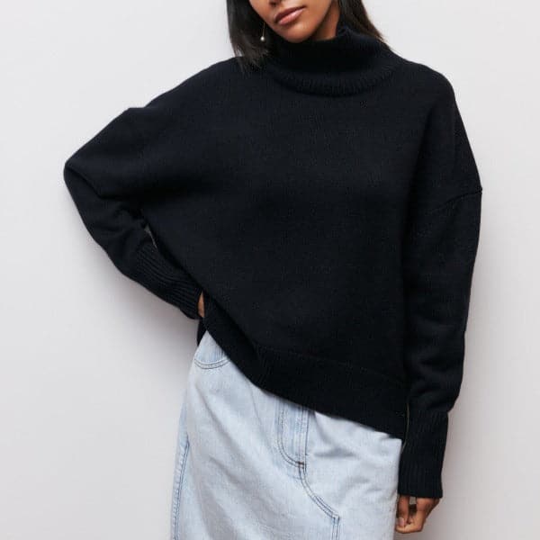 Mirla | Rullkragepullover Oversized Fit Mjuk Stickad Korta Ärmar-Eva Jonsson