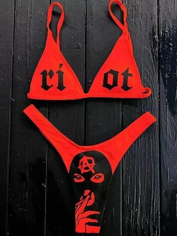 Mirla | Sexig Goth Bikini Kvinnor Bokstäver Dödskalle Tryck Badkläder Split Badkläder Hög Midja Gotisk Bikini Set Strandoutfits-Eva Jonsson