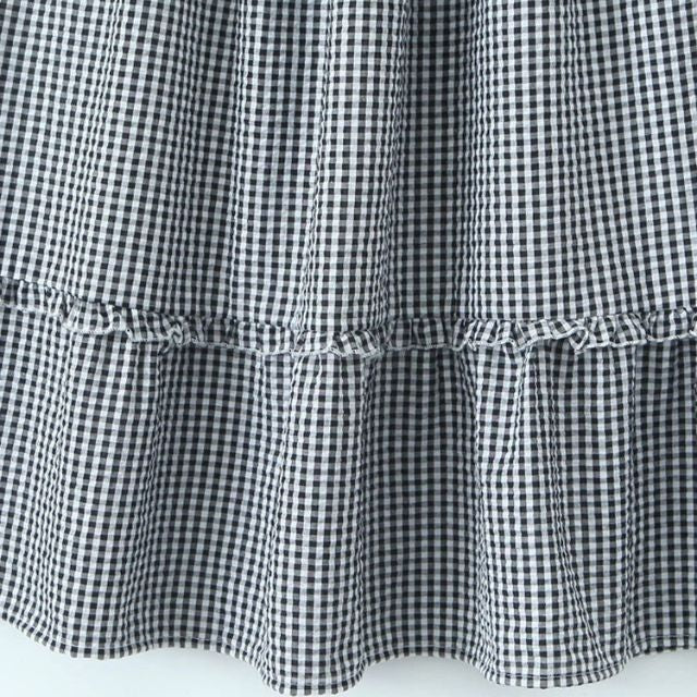 Mirla | Staplad Gingham-Midikjol med Volangdetalj-Eva Jonsson