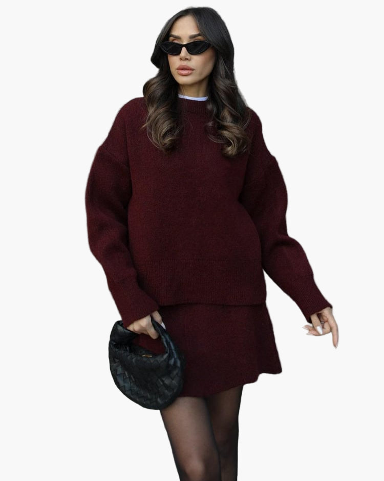 Mirla | Stickset med Tröja och Mini Kjol - Moderiktig Höst Vinter Look, Avslappnad & Elegant-Eva Jonsson