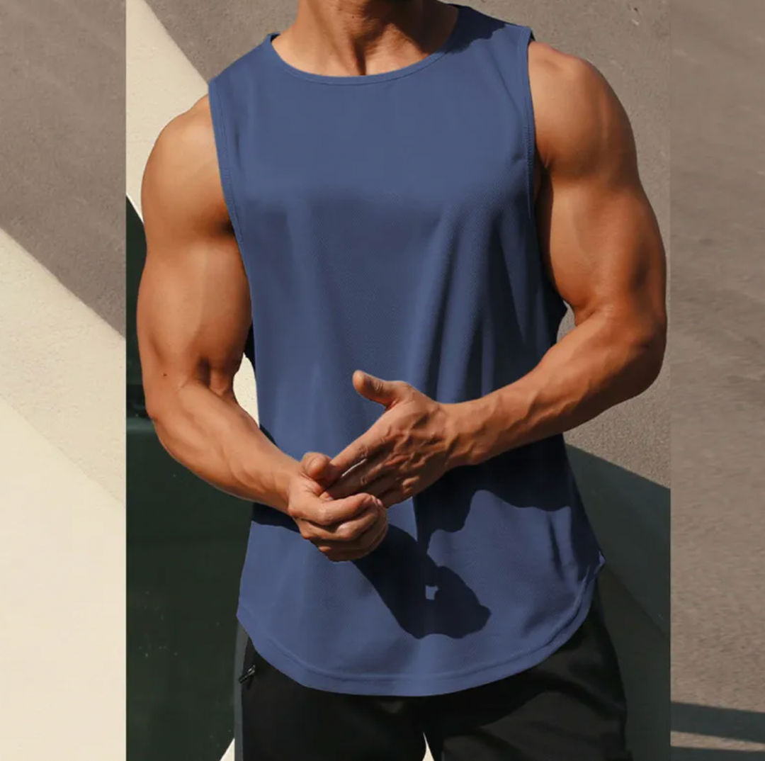 Mirla | Stiligt Fitness Tanktop-Eva Jonsson