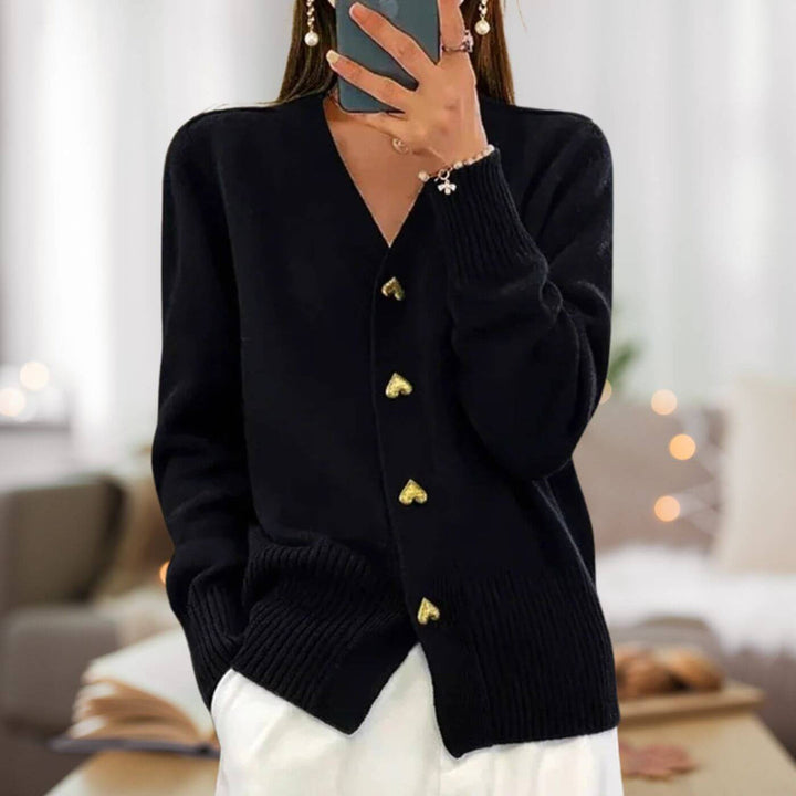 Mirla | Stylish Cardigan With Heart Button Accents-Eva Jonsson