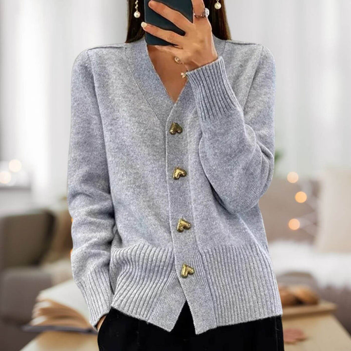 Mirla | Stylish Cardigan With Heart Button Accents-Eva Jonsson