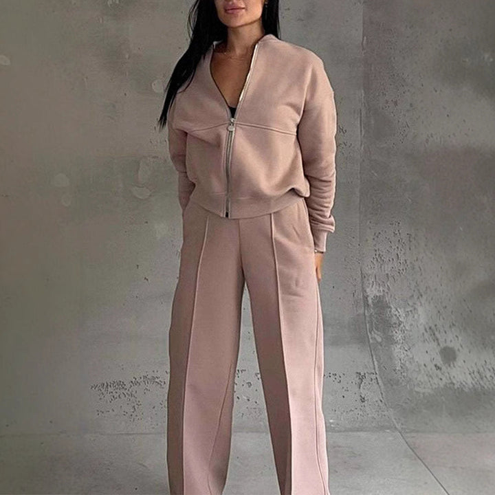 Mirla | Tvådelat Set med Zipjacka och Vid Ben I Sportstil-Eva Jonsson