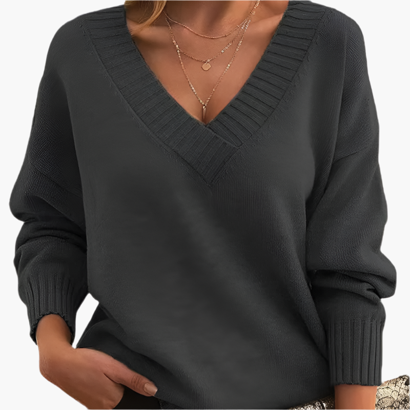 Mirla | V-Ringad Tröja - Elegant Stickad Tröja I Oversize-Stil för Vardag & Kontor-Eva Jonsson