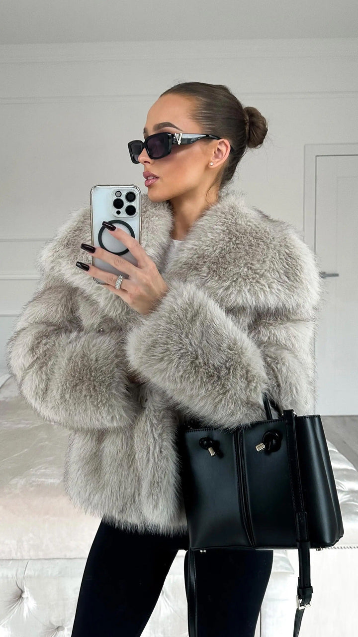 Fake Fur Jacket - Varm - Fluffig - Kort Faux Fur Coat - Pälsjacka Dam-Eva Jonsson