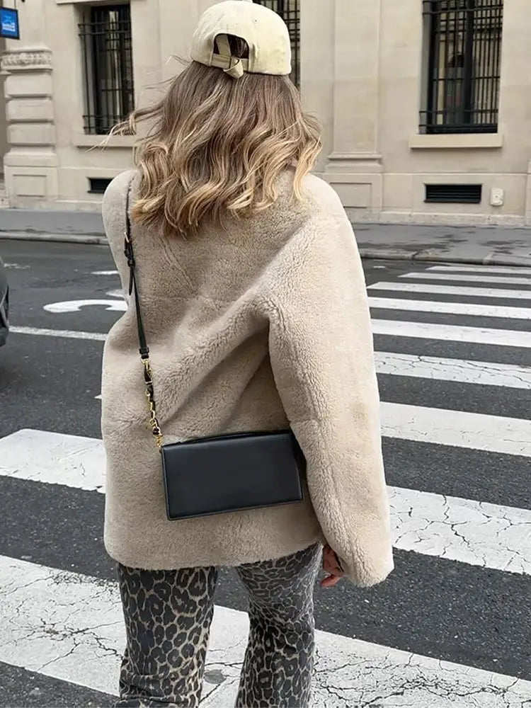 Faux Fur Coat | Cream | Varm | Fake Fur Jacka | Vinterjacka för kvinnor-Eva Jonsson