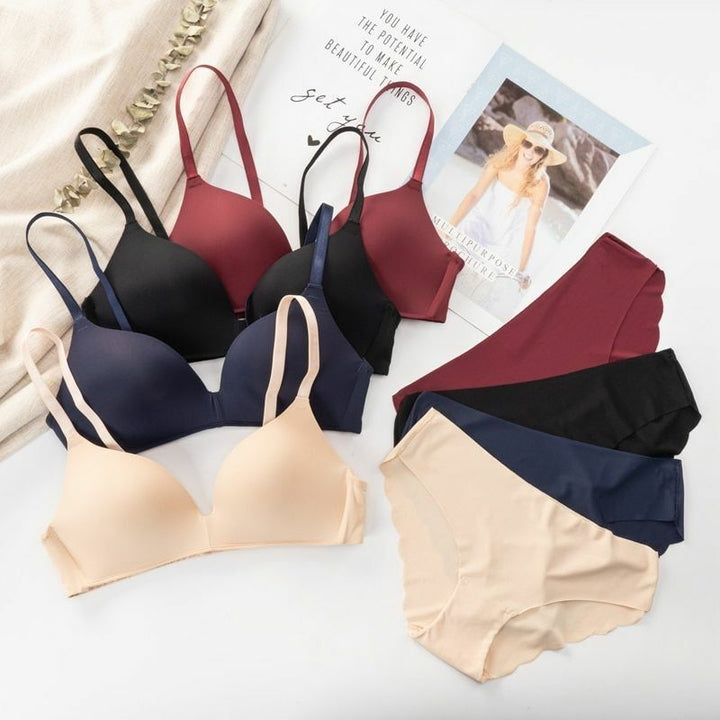 Fenna Seamless Lingerie Set | Bekväma trådlösa underkläder som passar perfekt-Eva Jonsson