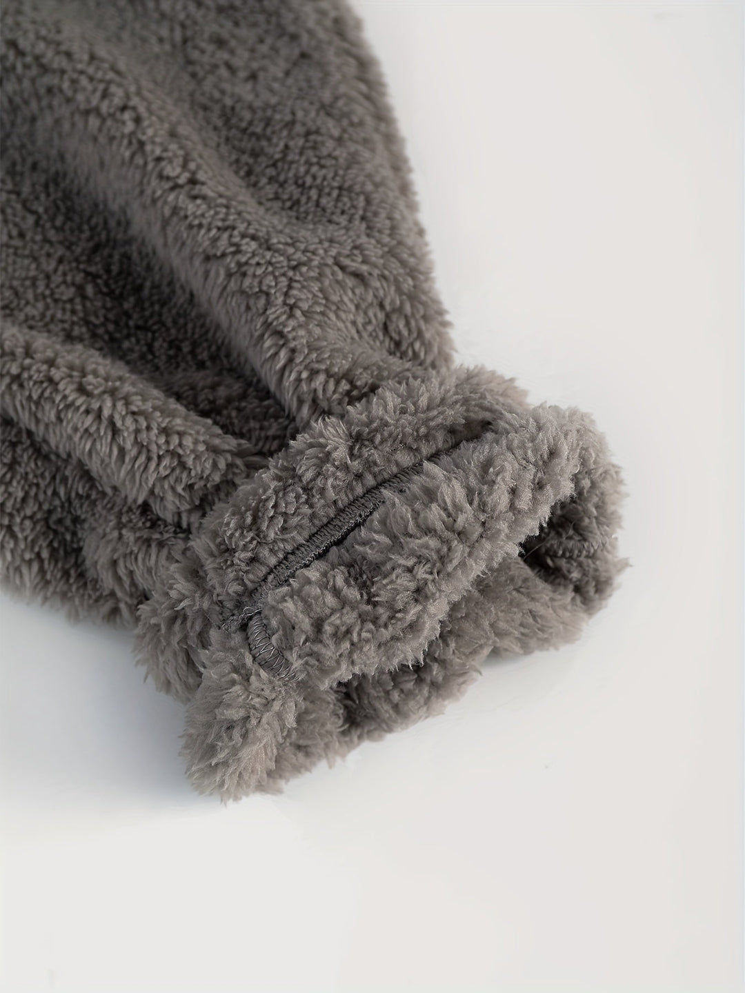 Fleece Loungewear - Komfortabelt tvådelat set med Teddy Hoodie och Sweatpants-Eva Jonsson
