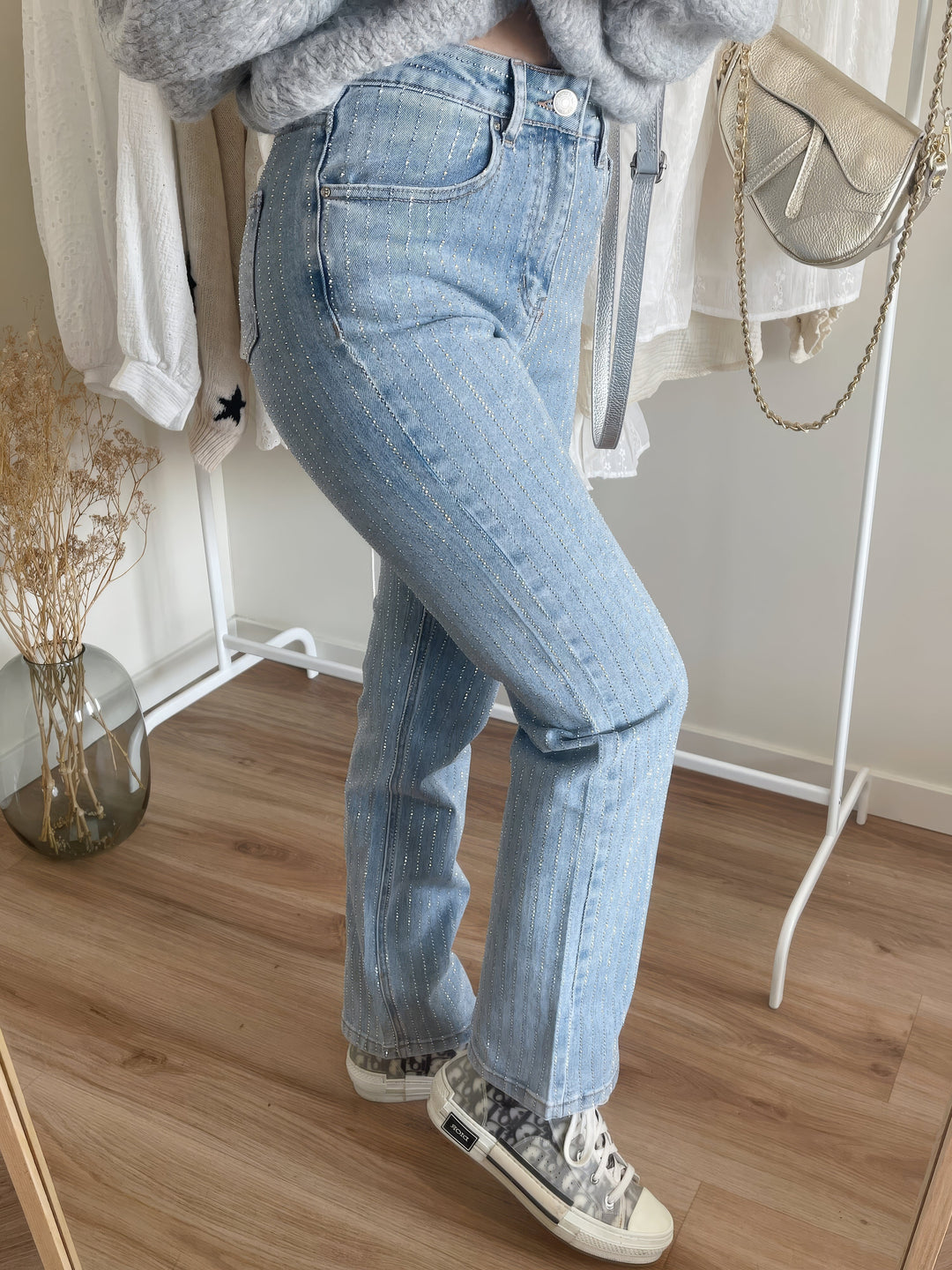 Glitterjeans - Damjeans med hög midja och raka ben i ljusblått-Eva Jonsson