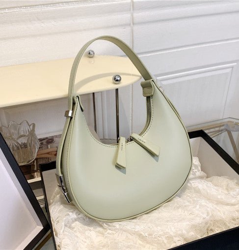 Half Moon Bag | Trendy | Dragkedja | Axelremsväska | Liten väska-Eva Jonsson