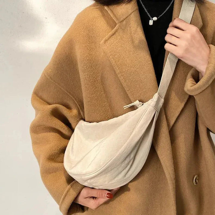 Halvmåneväska - Justerbar Rem - Dragkedja - Crossbody-Väska - Bum Väska-Eva Jonsson