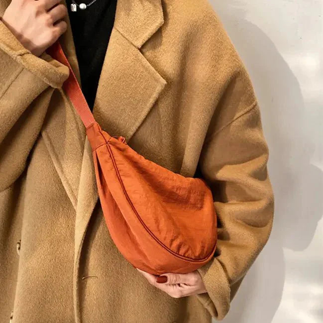 Halvmåneväska - Justerbar Rem - Dragkedja - Crossbody-Väska - Bum Väska-Eva Jonsson