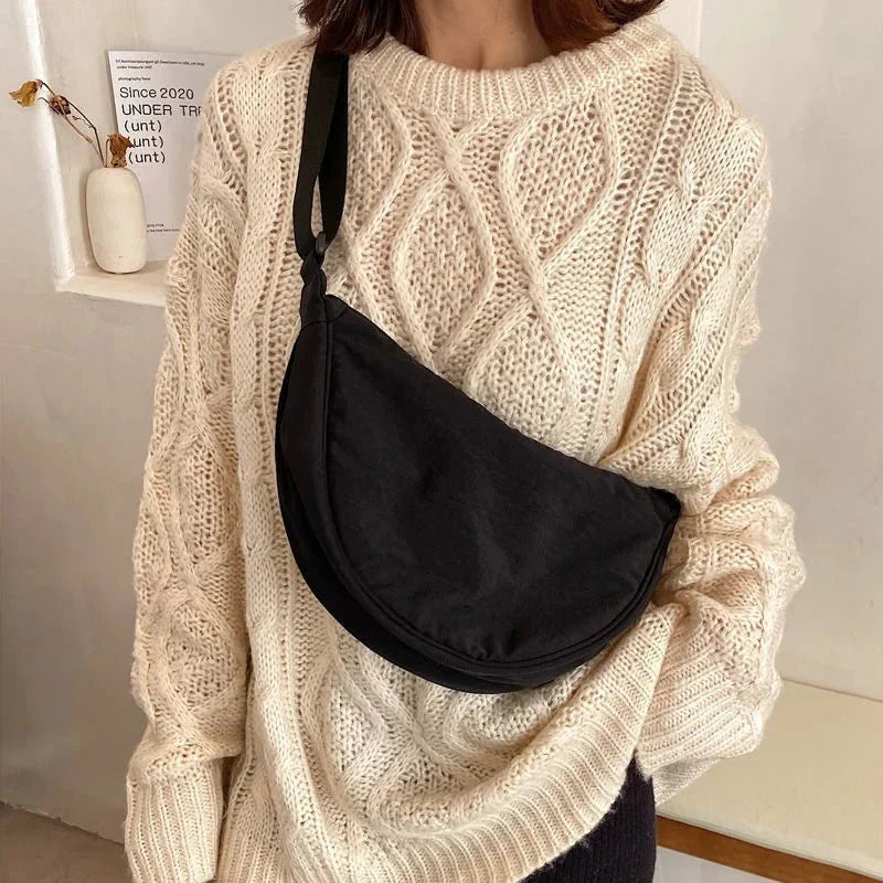 Halvmåneväska - Justerbar Rem - Dragkedja - Crossbody-Väska - Bum Väska-Eva Jonsson