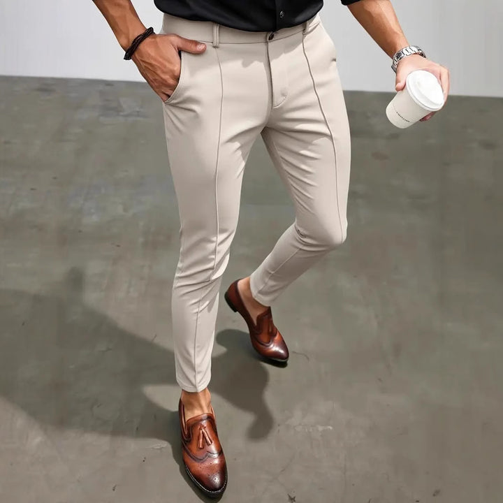 Herr Slim-Fit Högt Kvalitativ Byxa med Innovativ Design Mirla-Eva Jonsson