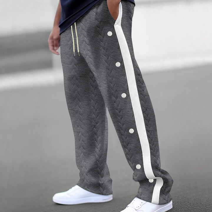 Herr Sportig Joggingbyxa med innovativ knappdesign Mirla-Eva Jonsson