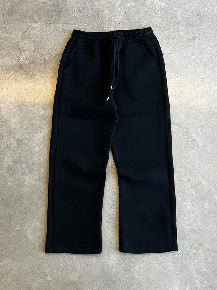 Herr Träningsdräkt i Oversized Stil med Komfort & Modern Design | Mirla-Eva Jonsson