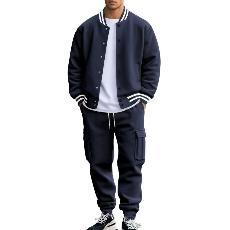 Herr bekväm och stilfull sweatshirt och joggingset Mirla-Eva Jonsson