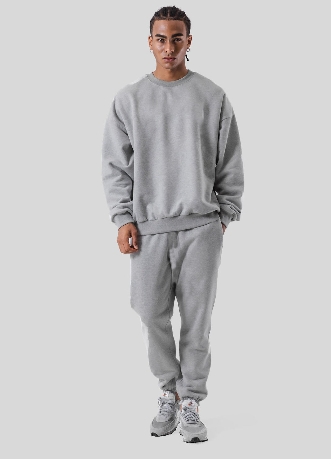 Herr bekväm sweatshirt- och joggingbyxkombination Mirla-Eva Jonsson