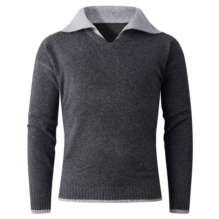 Herr elegant V-pullover med glidande skjortkrage och högkvalitativ textur Mirla-Eva Jonsson