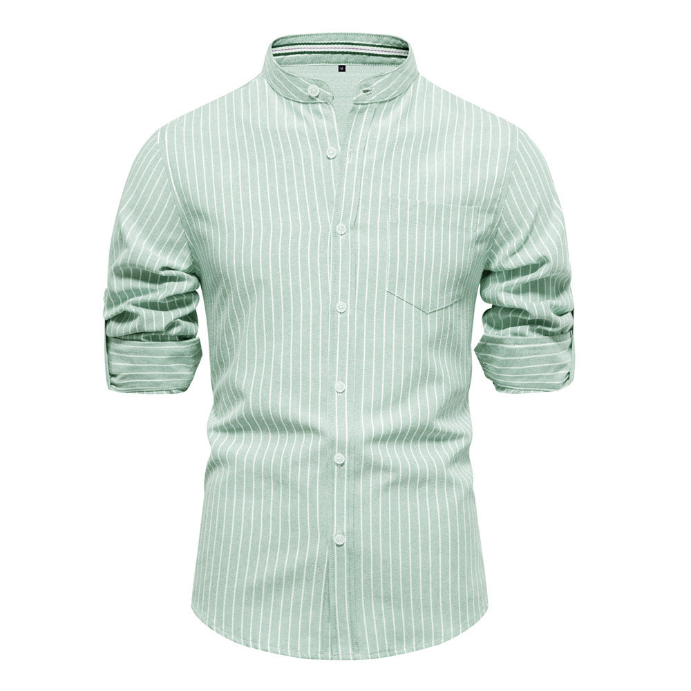 Herr gestreept skjorta i modernt Henley-stil med bröstficka och upprullningsbara ärmar Mirla-Eva Jonsson
