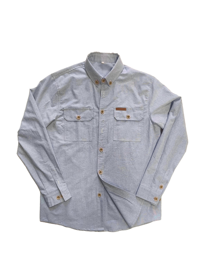 Herr långärmad skjorta med robusta bröstfickor och klassisk button-down-krage Mirla-Eva Jonsson