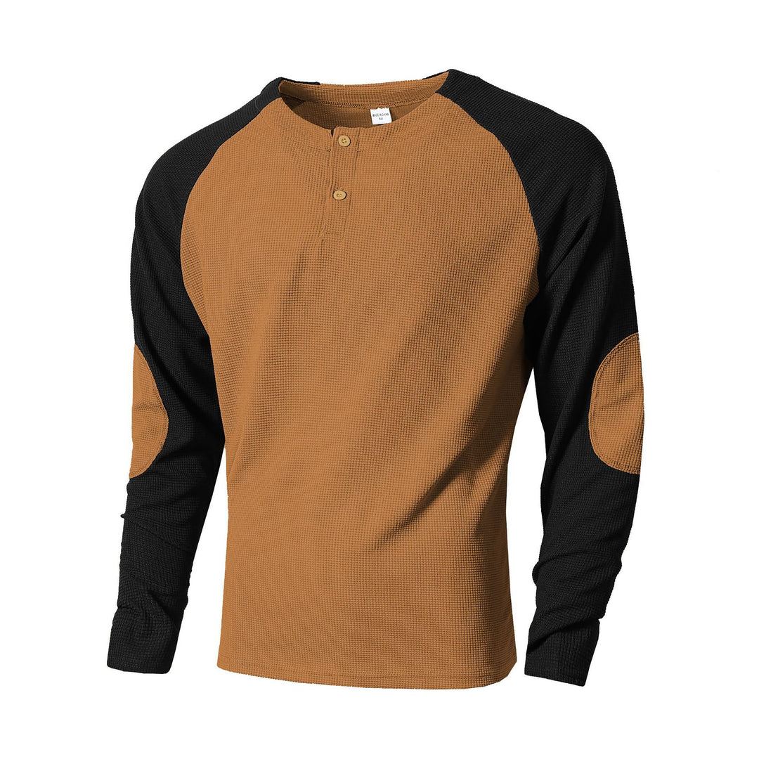 Herr långärmad tröja med fashionabel Henley-utsnitt och strukturerade ärmar Mirla-Eva Jonsson