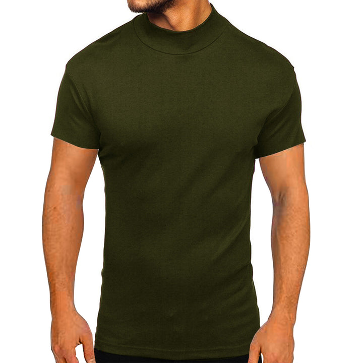Herr modern kortärmad T-shirt med stående krage och strukturerad design Mirla-Eva Jonsson