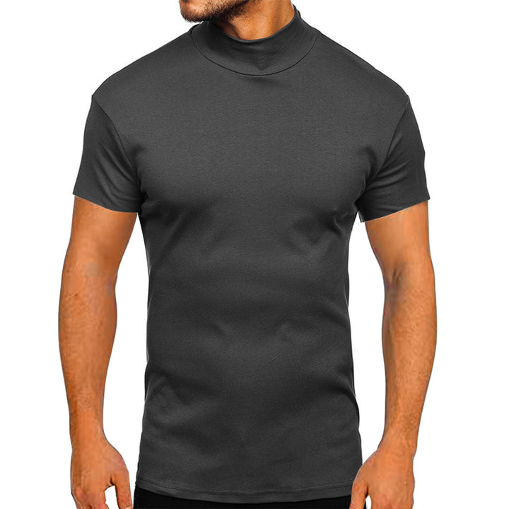 Herr modern kortärmad T-shirt med stående krage och strukturerad design Mirla-Eva Jonsson