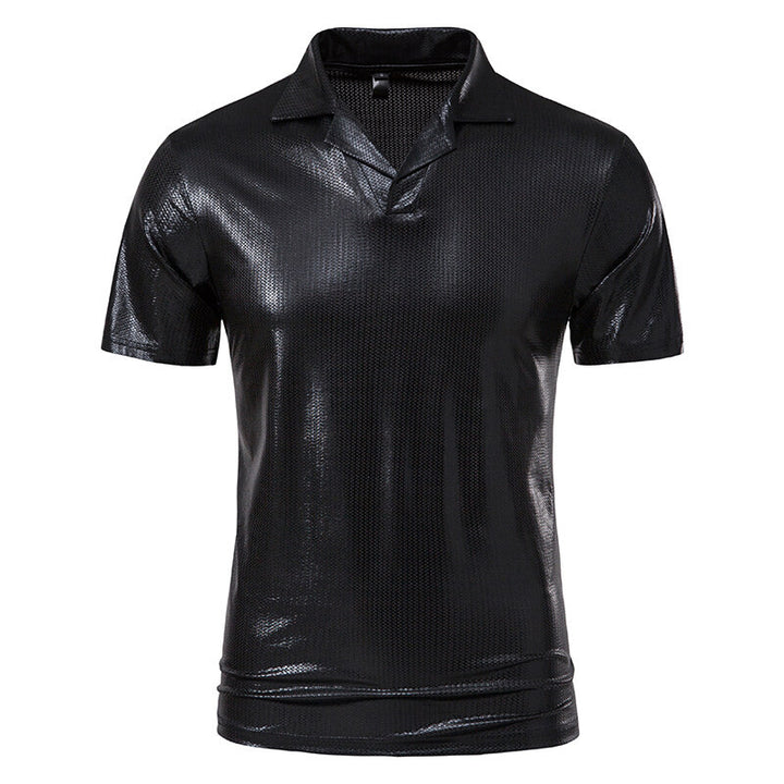 Herr modern poloshirt med glansig design och stiligt V-ringning Mirla-Eva Jonsson