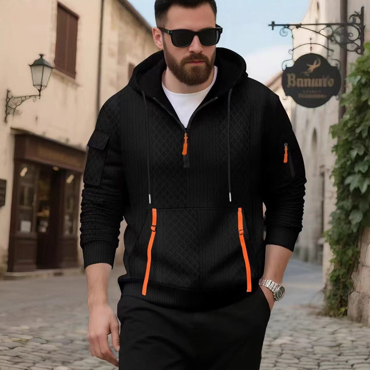Herr sportig hooded sweatshirt med strukturerad design och praktiska dragkedjefickor Eva Jonsson-Eva Jonsson